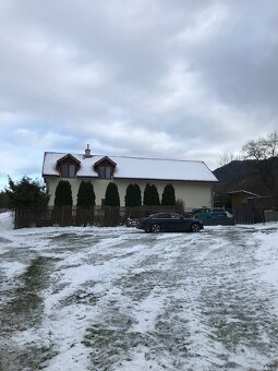 NA PREDAJ ZARIADENÝ RODINNÝ DOM PO KOMPLETNEJ REKONŠTRUKCII - 15