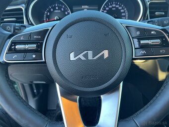 KIA Ceed 1.5 T-GDi Gold M6, Gold Pack, Led Pack - 15