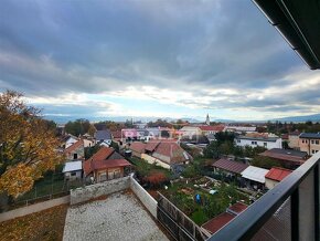 Na predaj 4-izbový byt s balkónom a garážou, Poprad –... - 15