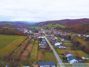 Predaj - priestranný stavebný pozemok na okraji obce - 15