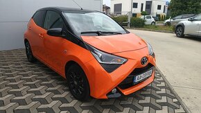 Predám Toyota Aygo 1.0 X- Cite Orange Edition, 33.0000 km - 15