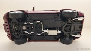 1:18 MERCEDES-BENZ ML 55 AMG - 15