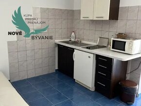 Dom 3x apartmán s výhľadom na more v Chorvátsku - 15