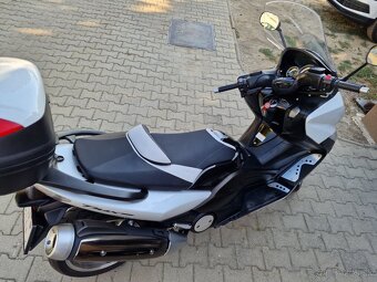 Yamaha T-Max 500 XP 44k (benzín) - 15