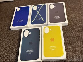 iPhone 16 Pro Max / iPhone 16 Pro / iPhone 16 Silicone Case - 15