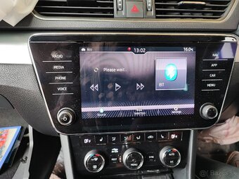 Rádio navigácia Škoda Superb 3 veľké Top - 15