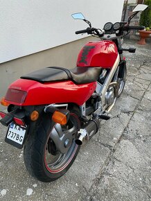 HONDA NT 650 HAWK GT…….PEKNÝ ORIGINÁL STAV - 15