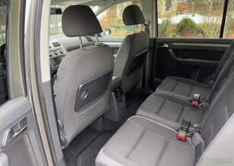 Volkswagen Touran 1,4 TSi pravid.servis ,7 míst benzín - 15