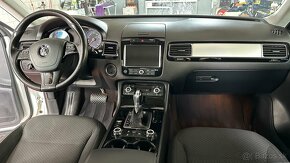 Volkswagen Touareg 3.0 V6 TDI - 15