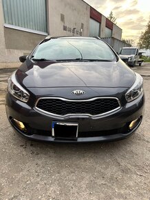 KIA Ceed sw - 15