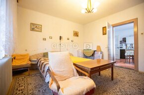 GESTTO | RODINNÝ DOM NA PREDAJ | 562m2 POZEMOK | CHTELNICA - 15