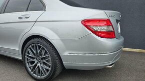 Mercedes-Benz C350 H&K BLACK&SILVER EDITION - 15