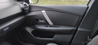 Citroën C4 1.2 benzin automat 8 st. - 15