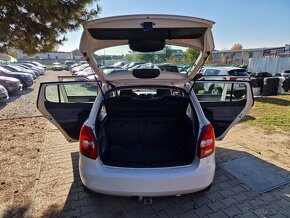 Škoda Fabia II 1.6 16V 105k Automat Ambiente (benzín) - 15