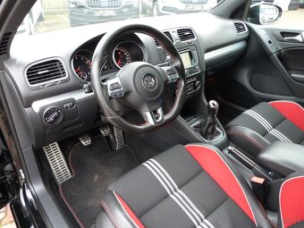 Volkswagen Golf 2.0 TFSI GTI - 15