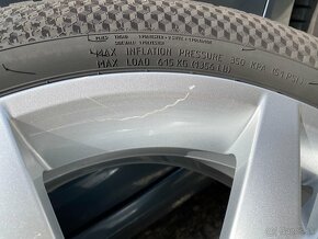 5x112 R17 original Škoda Octavia 4 LYRA + zimné pneu - 15