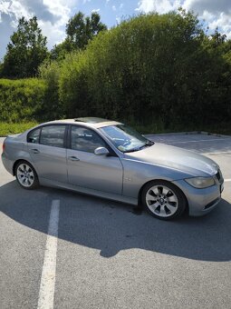 Predám BMW E90 320D (diesel), nové zimné pneu, nová STK - 15