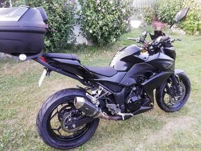 Kawasaki z 300 s ABS  30 kw 2017 top stav - 15