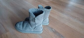 Kožené snehule Classic UGG šede s prímesou vlny - 15