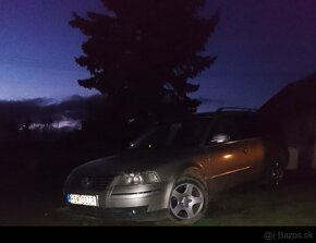 Wolsvagen Passat variant B 5.5 Combi 6 quad - 15