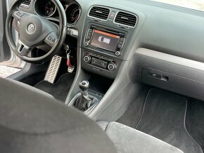 VOLKSWAGEN GOLF 6 1,6 tdi 77 kw HIGHLINE TOP STAV - 15