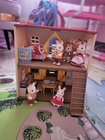 Barbie, L.O.L., Sylvanian - 15