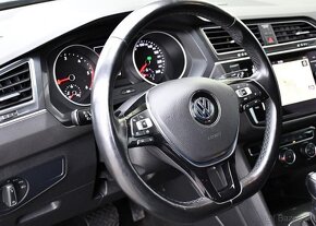 Volkswagen Tiguan 2.0TDi DSG NAVI TAŽNÉ 2xPNEU 110 kw - 15