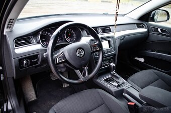 Škoda Superb 2.0 TDI 103kw DSG Exclusive - 15