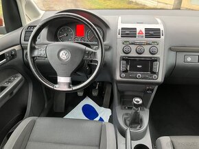 Volkswagen TOURAN 1.6 BENZIN - 15