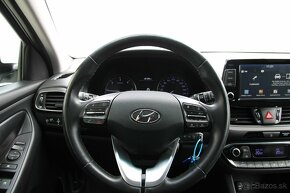 HYUNDAI i30 CW Family 1,6 CRDi 85 kW - 15