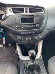 Kia Ceed 1.4crdi 2015 - 15