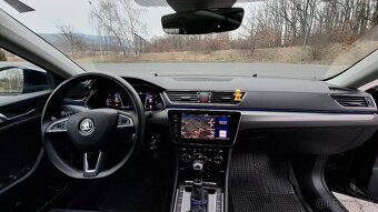 Škoda Superb Combi 2.0 TDI - 15