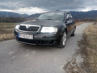 Rozpredám Škoda Superb 1   2.8 benzín automat - 15