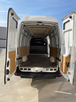 8/2021 Renault Master 2,3dci 96kw L4H3 odpočet DPH - 15