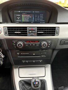 BMW e90 330xd Manual, M-macket, nadpriemerná výbava - 15