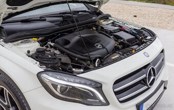 Mercedes-Benz GLA 200 d A/T AMG - 15