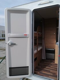 WEINSBERG CARAONE 500FDK + mover + solar - 15