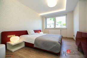 3 podlažný rodinný dom na predaj Banská Bystrica, luxusne za - 15