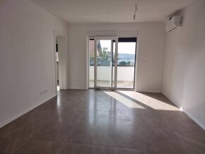 CHORVÁTSKO - Nové apartmány 40 m od mora - SRIMA - 15