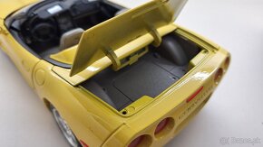 1:18 CHEVROLET CORVETTE  C5 - 15