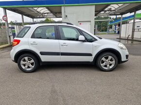 Predám Suzuki SX4 1.6 benzín 88 KW 4WD r.v.2012 - 15