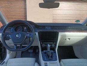 Volkswagen Passat Variant 2.0 TDI 190k Highline WEBASTO 4MOT - 15