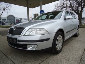 Škoda Octavia Combi 1.9 TDI Elegance DSG - 15