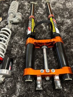 Ktm/ hsq/ GG, wp cone valve, zadne tlmice, okuliare - 15