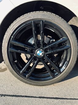 BMW rad 1 118i M Sport Shadow / Black&White  A/T - 15