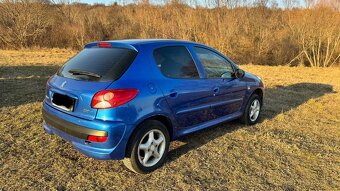 Peugeot 206+ - 15