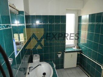 RK EXPRES - predaj 4 izbový byt v Handlovej, 90 m2, ul.29.au - 15