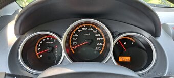 Honda Jazz 1.4 CVT automat benzín - 15