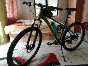 Predám nový horský cestný bicykel s 29 kolesami hydro brzdy - 15