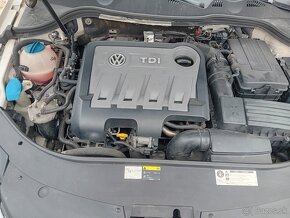 Volkswagen Passat 2014 2.0tdi DSG - 15